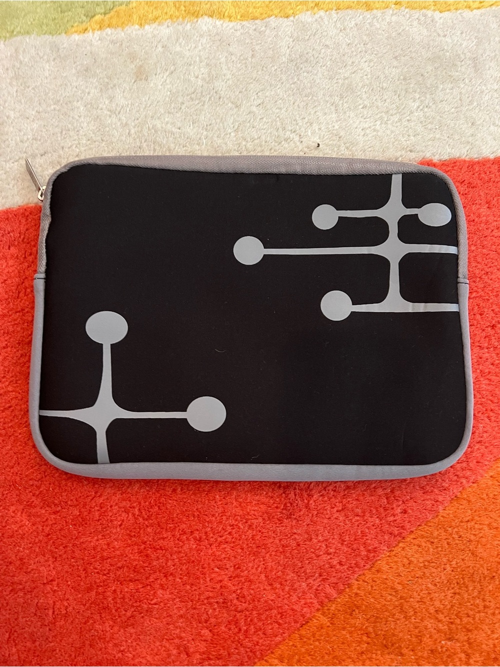 American Airlines 1 Eames Dot Pattern (1-Black) iPad / Tablet Bags Cases